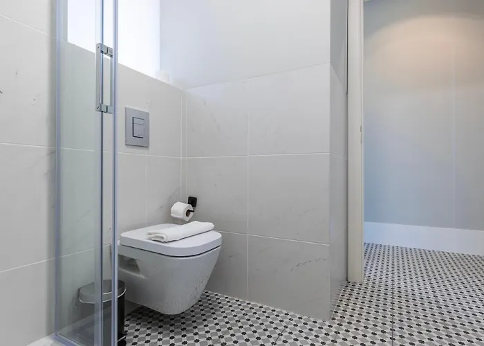 Daire Liberdade Concept 3bdr By Lovelystay Lisboa