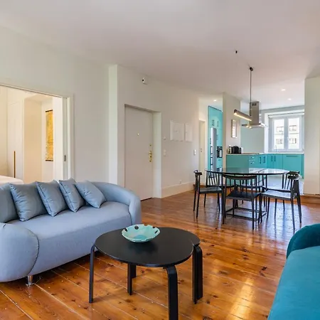 Liberdade Concept 3bdr By Lovelystay Appartamento