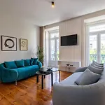 Liberdade Concept 3bdr By Lovelystay Διαμέρισμα *
