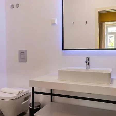 Liberdade Concept 3bdr By Lovelystay Lisboa