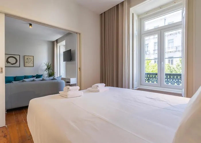 Apartment Liberdade Concept 3bdr By Lovelystay